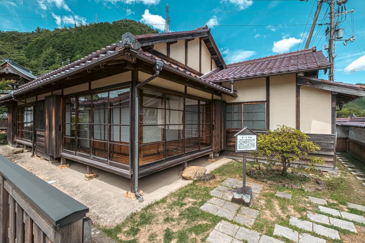 Japan'S Oldest Remaining Company Housing Asago Exterior foto