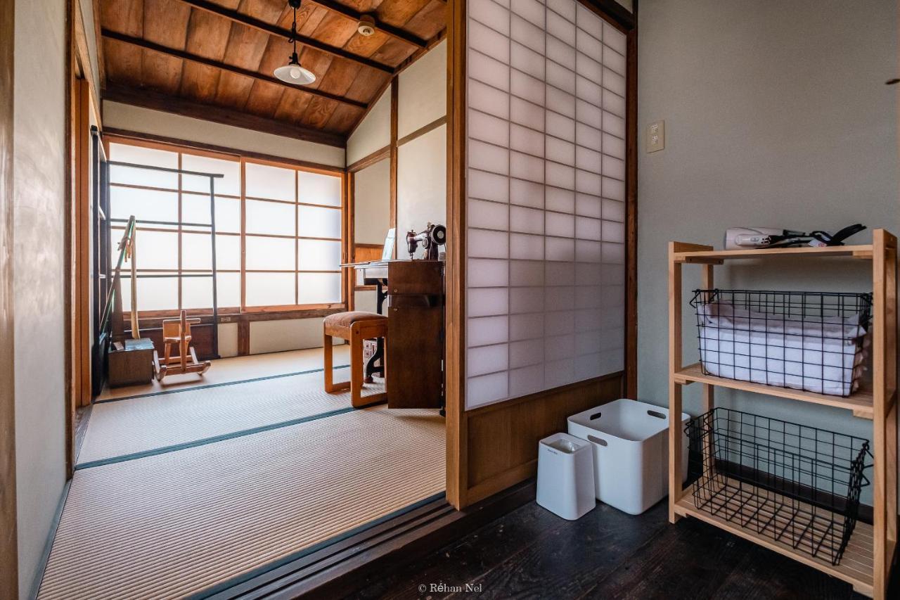 Japan'S Oldest Remaining Company Housing Asago Exterior foto