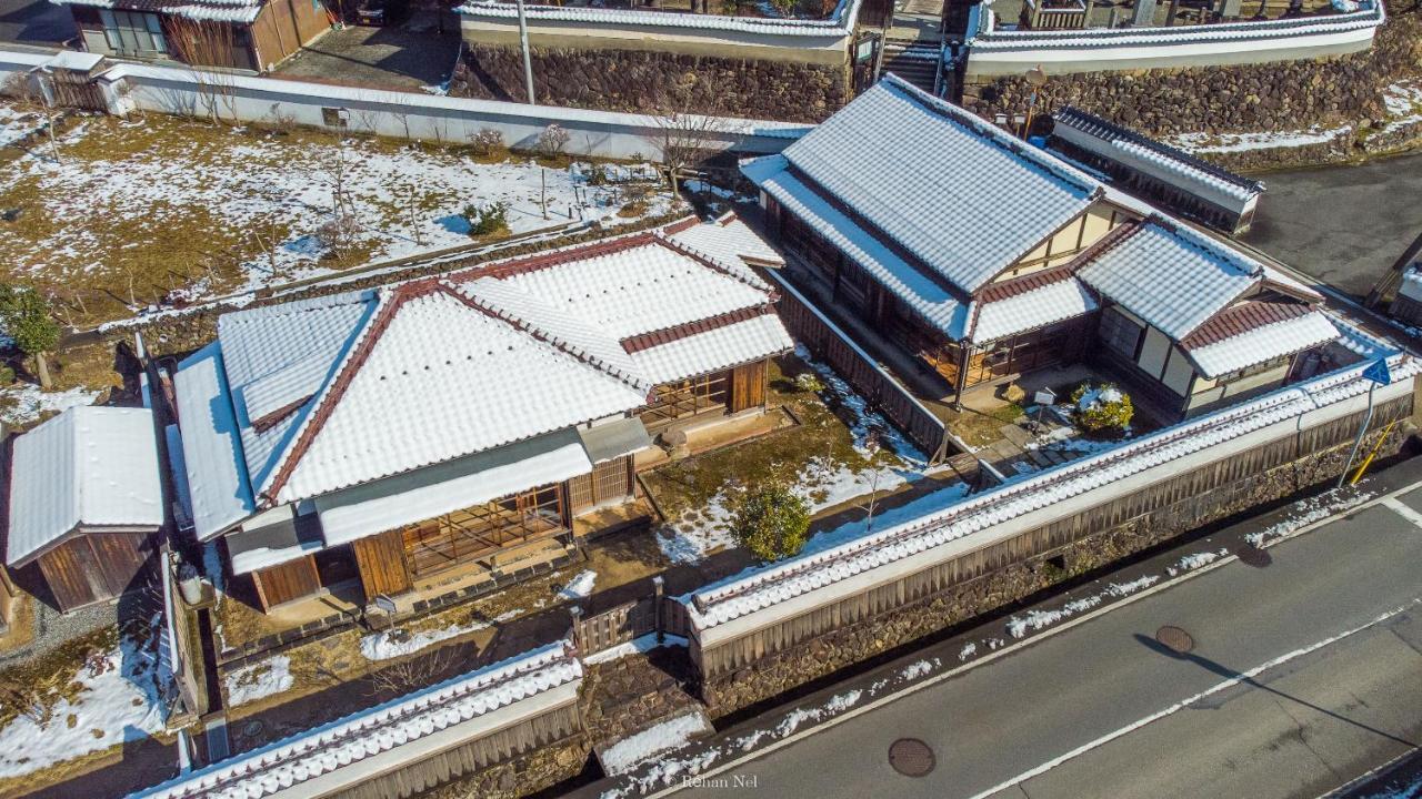 Japan'S Oldest Remaining Company Housing Asago Exterior foto