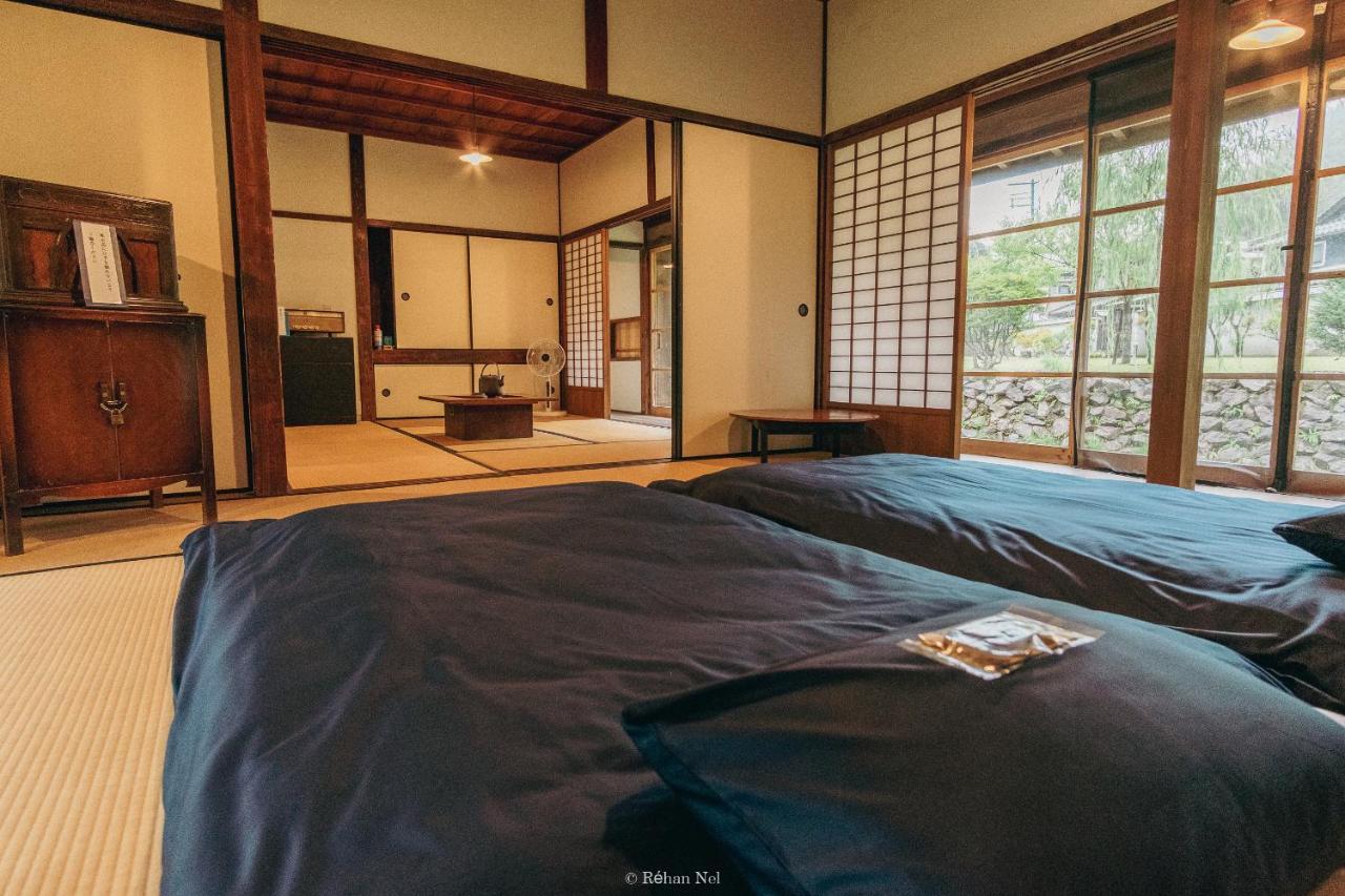 Japan'S Oldest Remaining Company Housing Asago Exterior foto