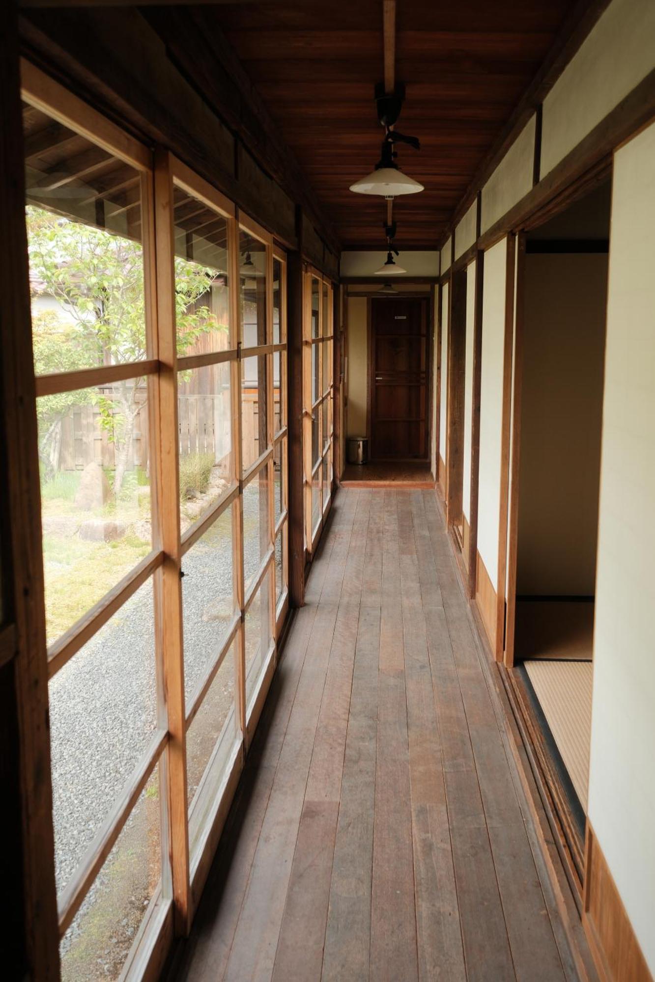 Japan'S Oldest Remaining Company Housing Asago Exterior foto