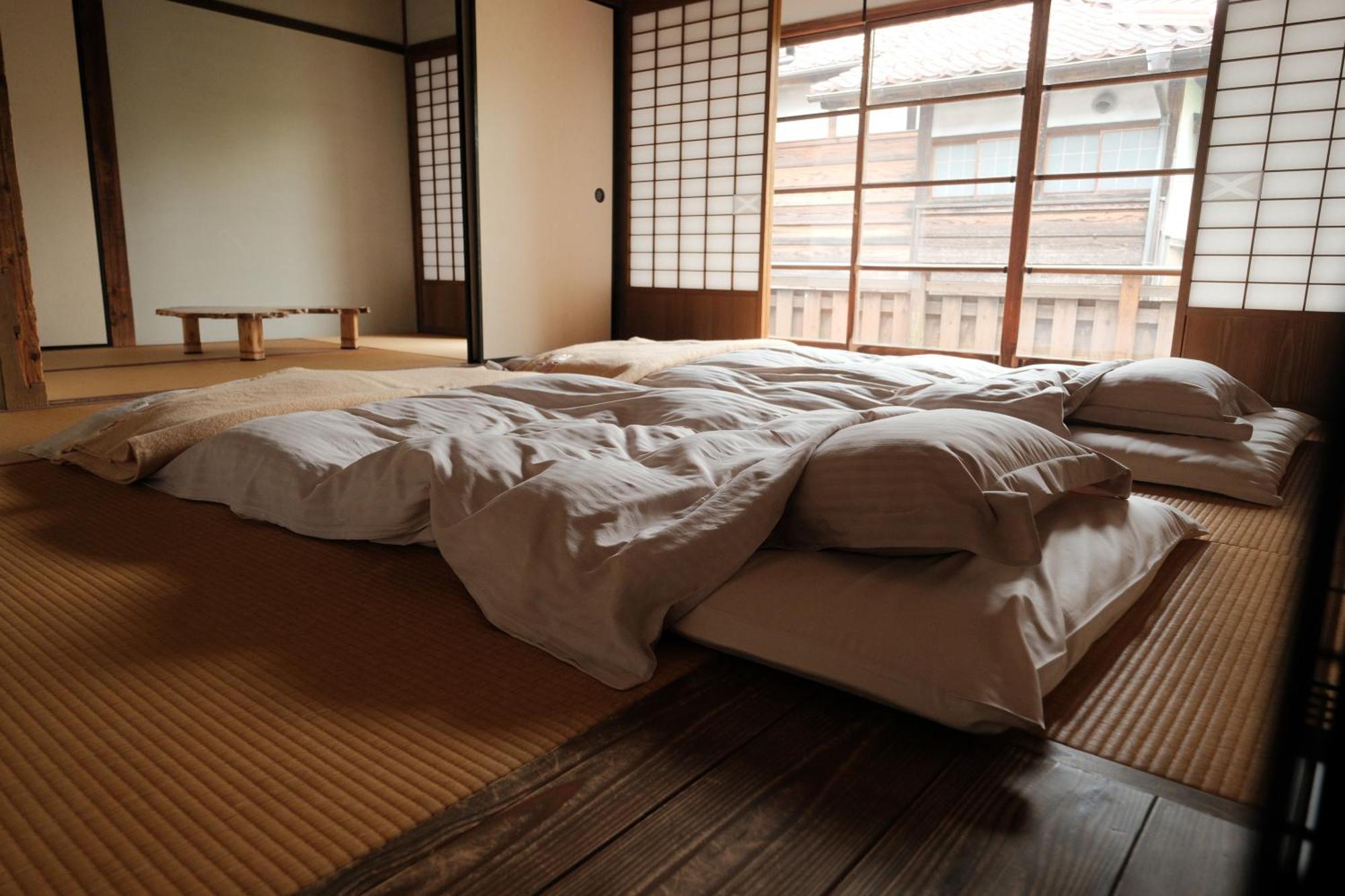 Japan'S Oldest Remaining Company Housing Asago Exterior foto