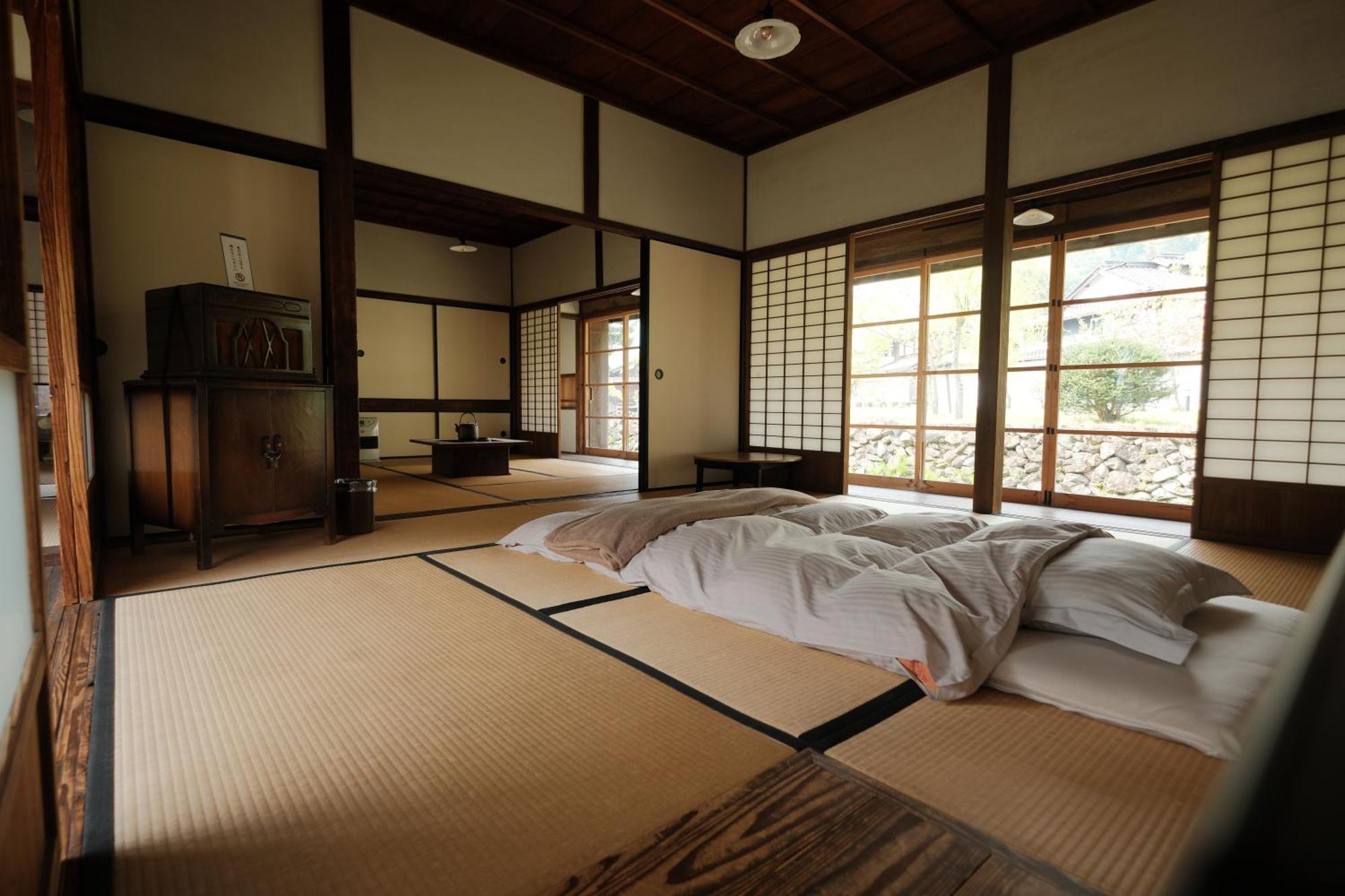 Japan'S Oldest Remaining Company Housing Asago Exterior foto