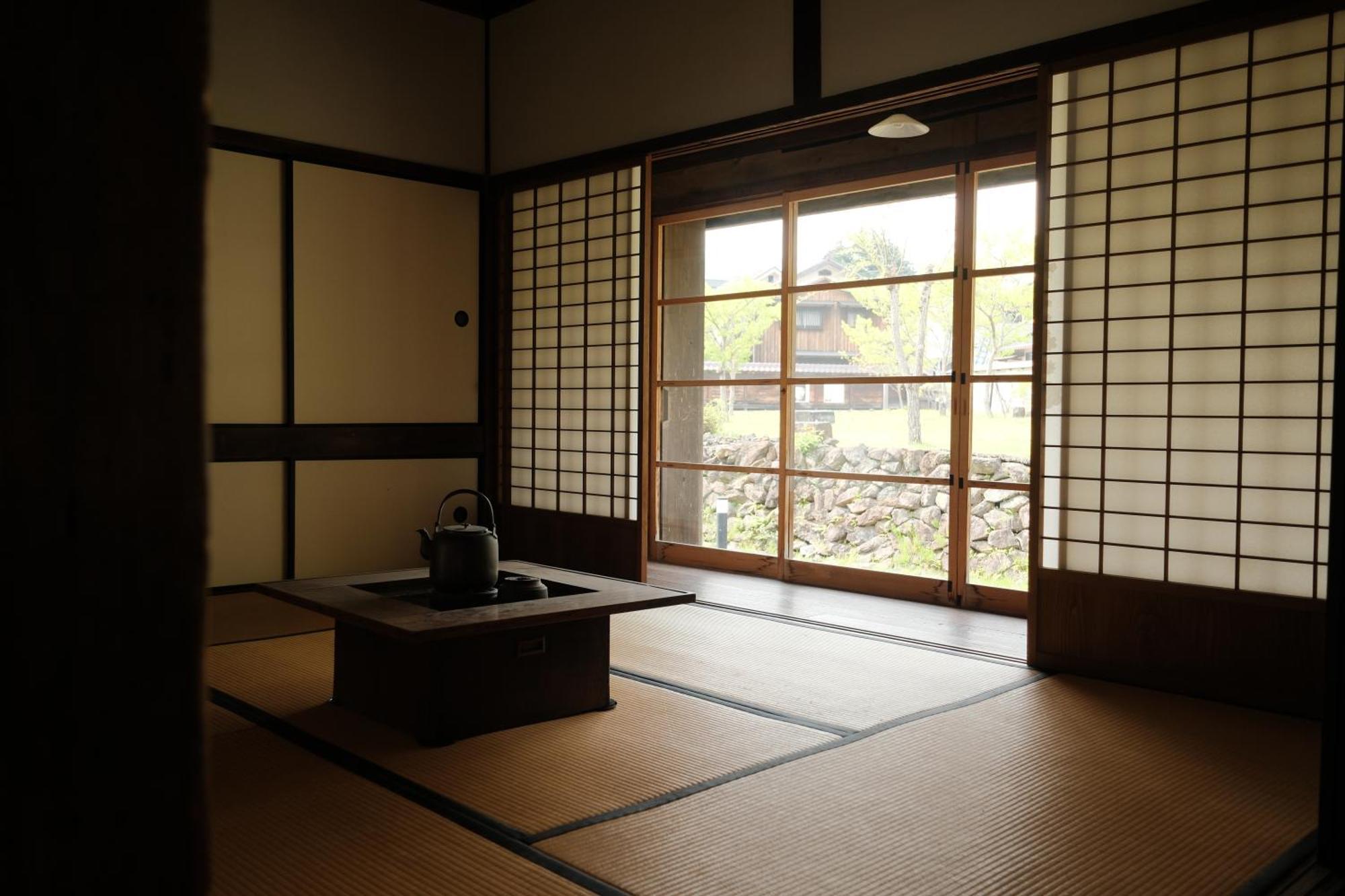 Japan'S Oldest Remaining Company Housing Asago Exterior foto