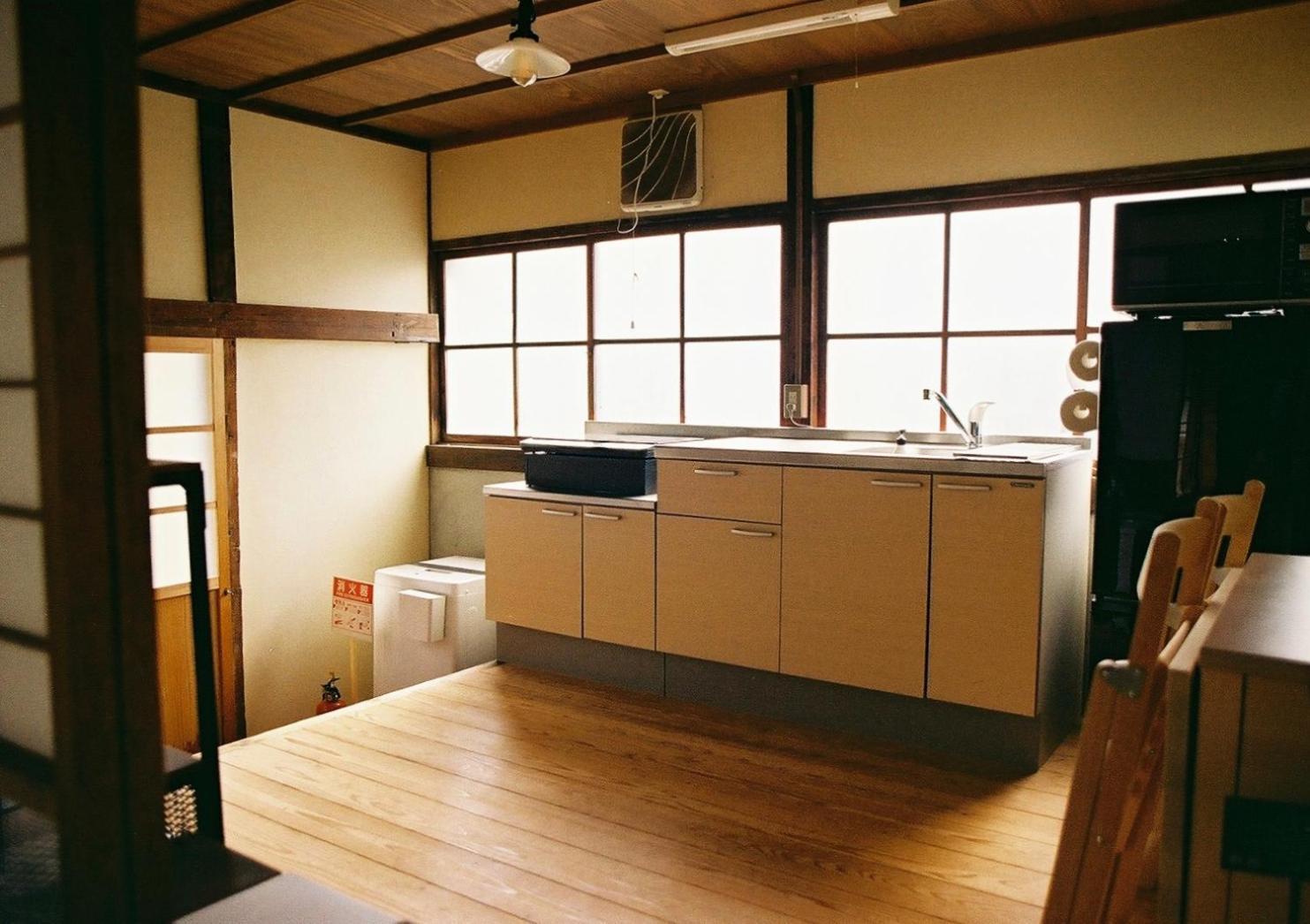 Japan'S Oldest Remaining Company Housing Asago Exterior foto